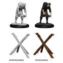 D&D Miniatures - Assistant and Torture Cross (73424)